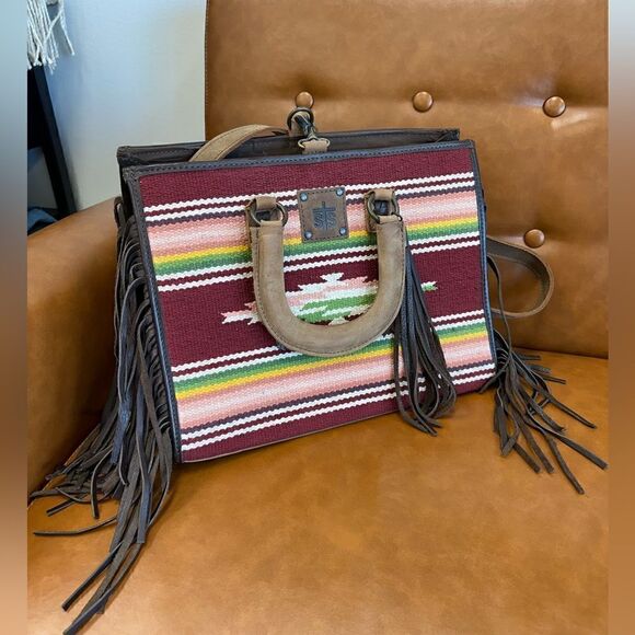 STS Buffalo Girl Satchel purse NEW CONDITION - Picture 1 of 10